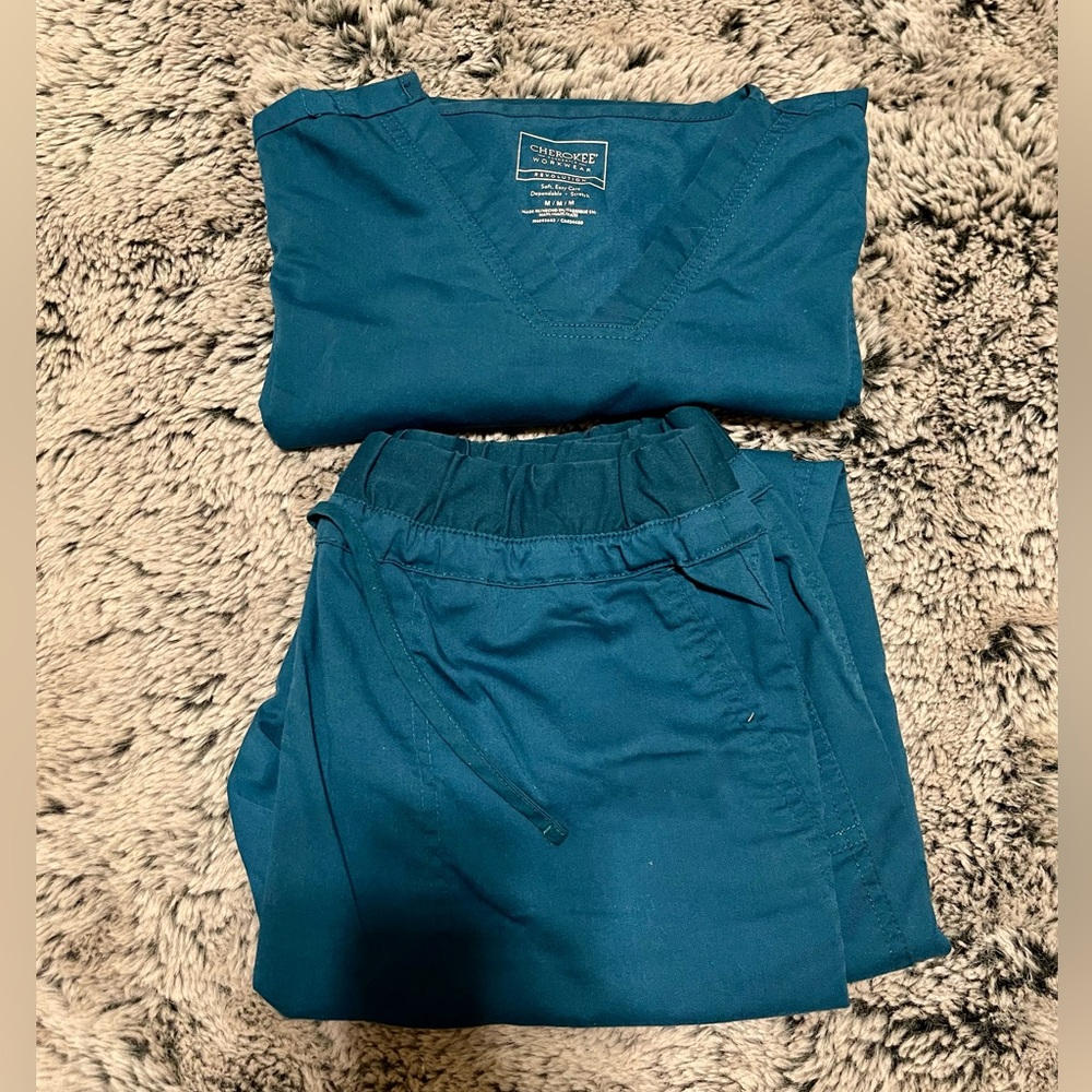 Cherokee Caribbean Blue Scrub Set